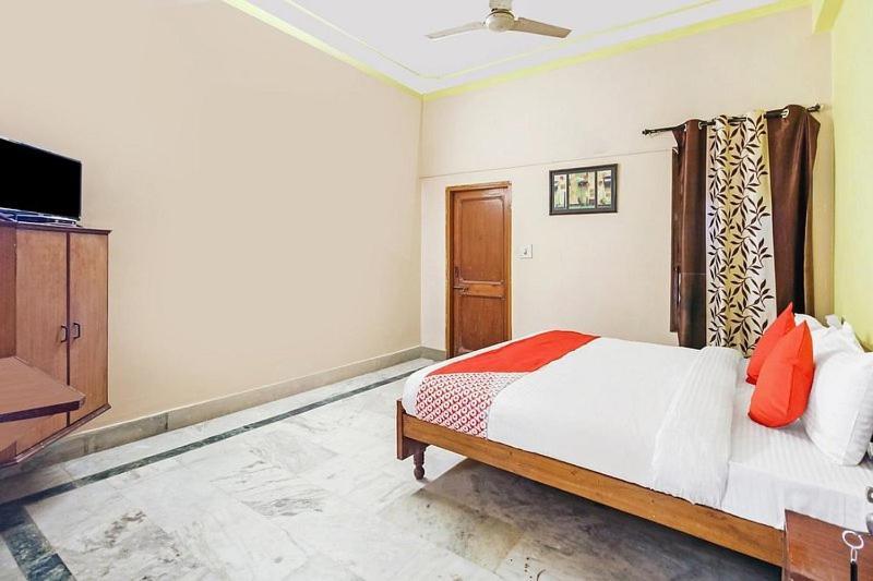 अपार्टमेंट Apoorva Dlx *